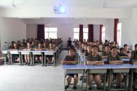 初中时期的孩子为什么叛逆